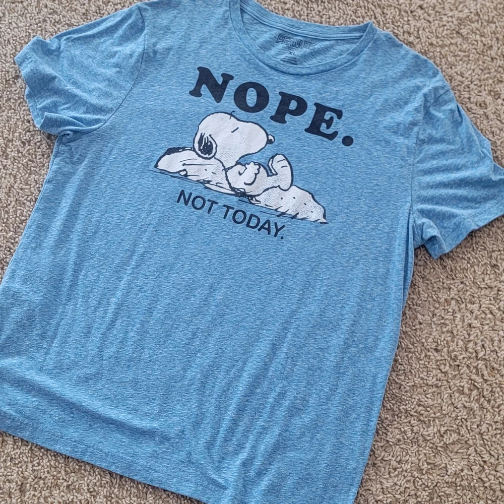 Men's XL Peanuts Snoopy "Nope Not Today" Graphic Tee Shirt T-Shirt - Picture 3 of 4